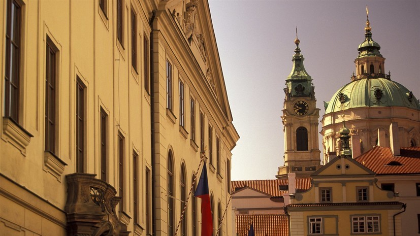 «Очередной форпост русофобской политики»: какой курс может выбрать новое правительство Чехии